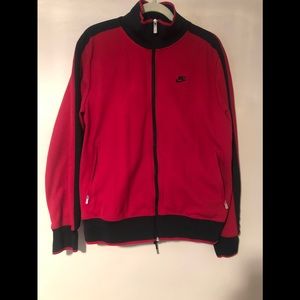 🔥🔥Nike Sweatsuit🔥🔥 Basically NEW